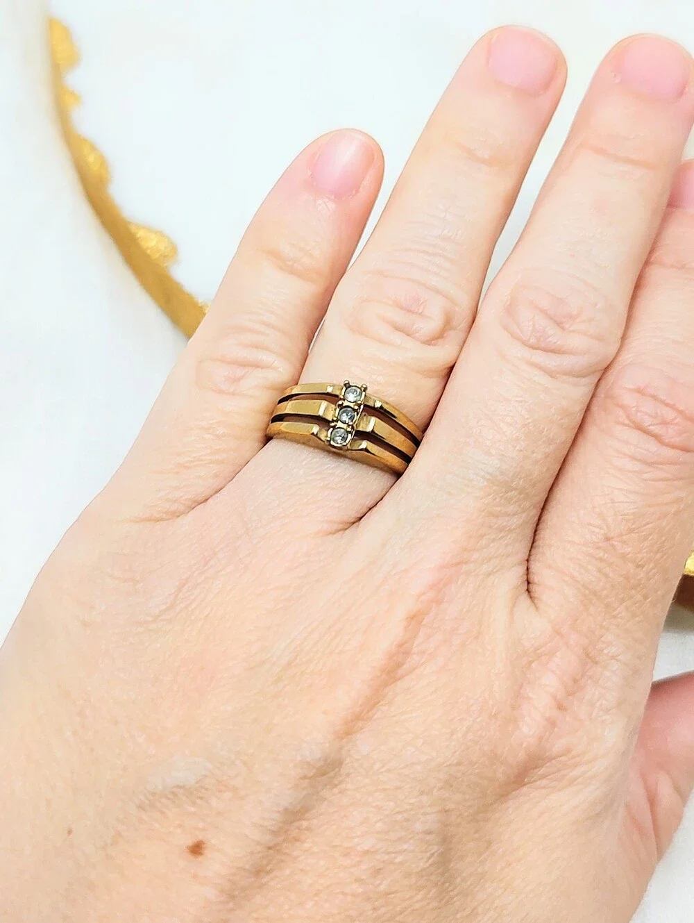 Size 7 Vintage Avon Gold Ring With Small Gray Silver Crystal Accents